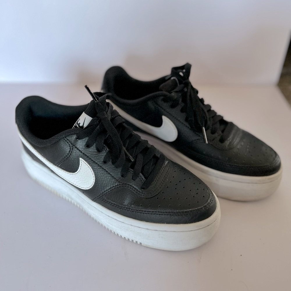 Nike Black and White Sneakers